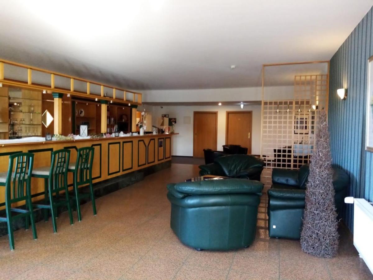 Hotel Zur Linde Ostrau  Exteriér fotografie