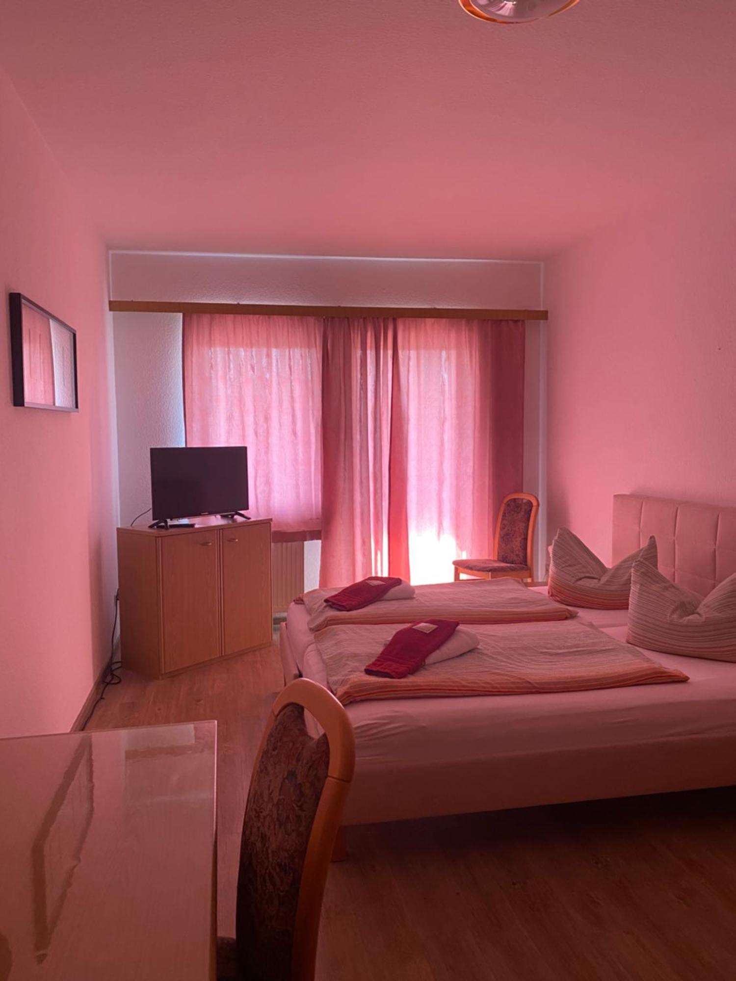 Hotel Zur Linde Ostrau  Exteriér fotografie
